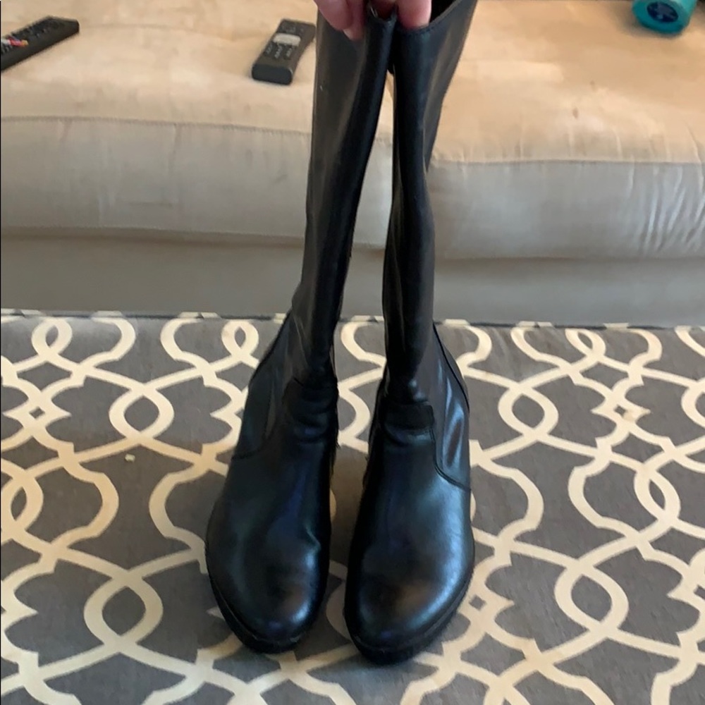 Dr. Scholl’s knee high wedge black leather boots